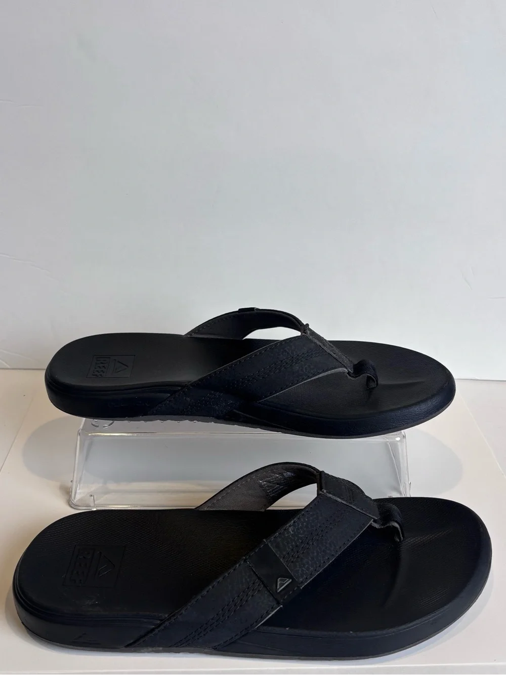 REEF Men's Cushion Phantom Sandals Black Flip Flops Size 7